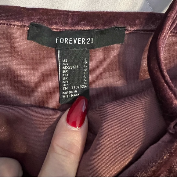 Forever21 Crop Tank Top - Picture 2 of 3